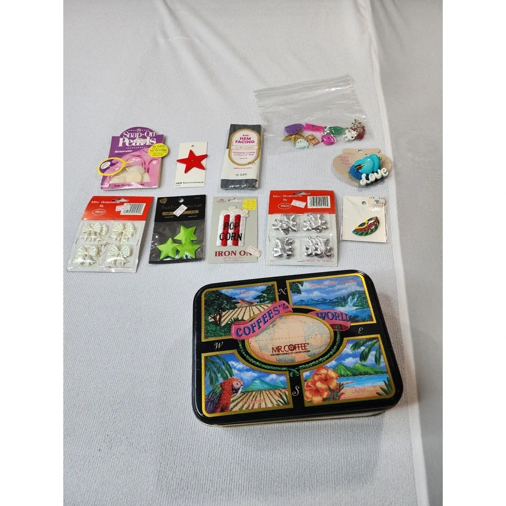 Mr. Coffee Vintage‎ Tin With Sewing Notions Bundle Coffees of the World Retro